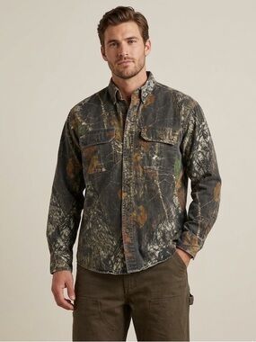 Mossy Oak Camo Button-Up Shirt Jacket
